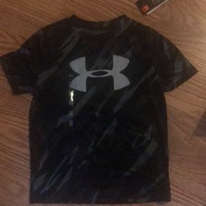 Underarmour Shirt